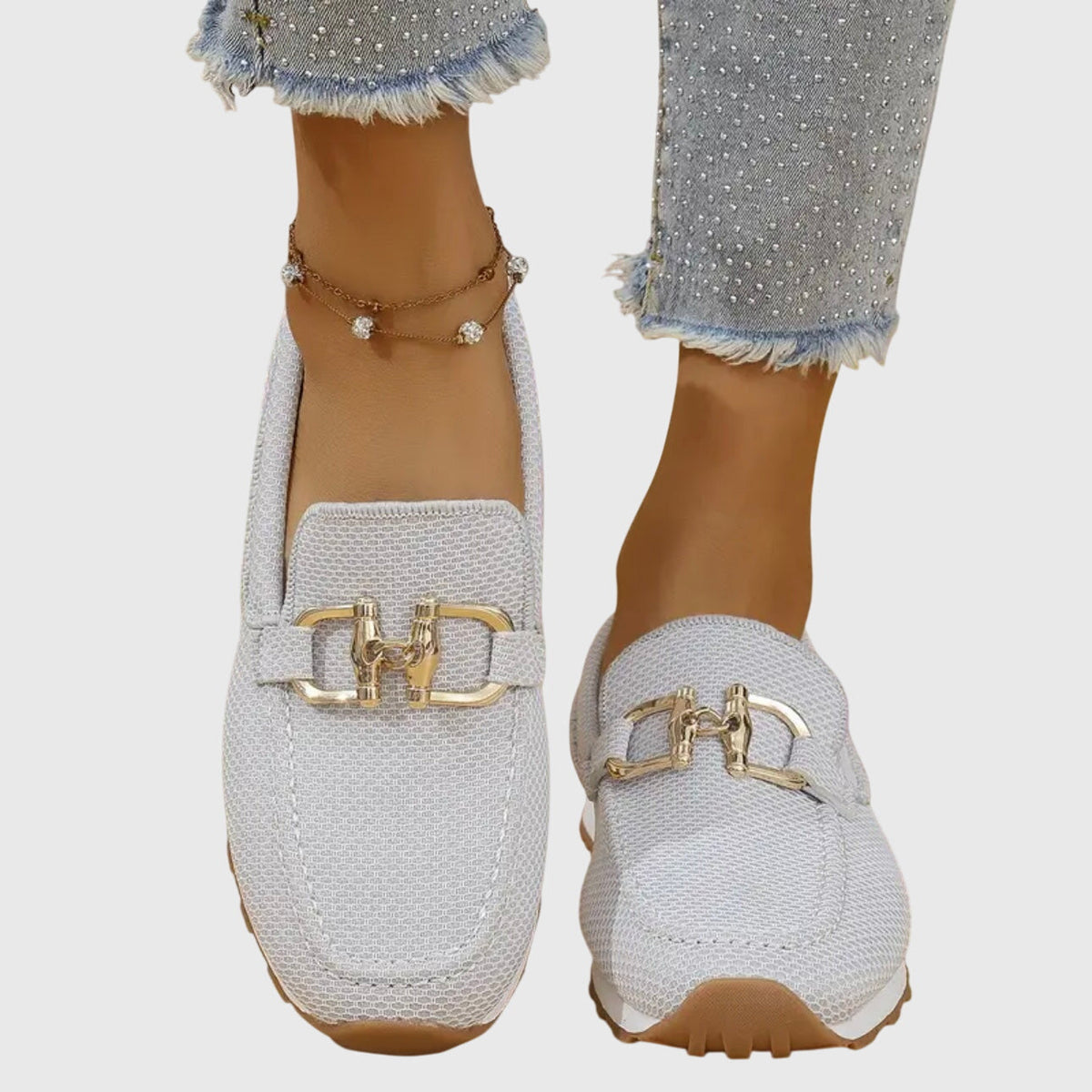 Dame loafersneakers med tekstureret overdel, rund tå og guldfarvet spænde