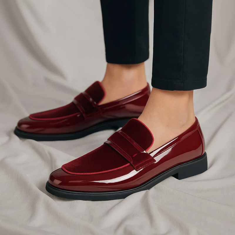 Valenzo | Klassiske Penny Loafers Med Glansfuld Finish Og Suede Detalje