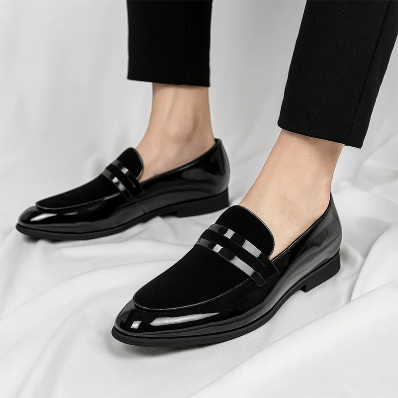 Valenzo | Klassiske Penny Loafers Med Glansfuld Finish Og Suede Detalje