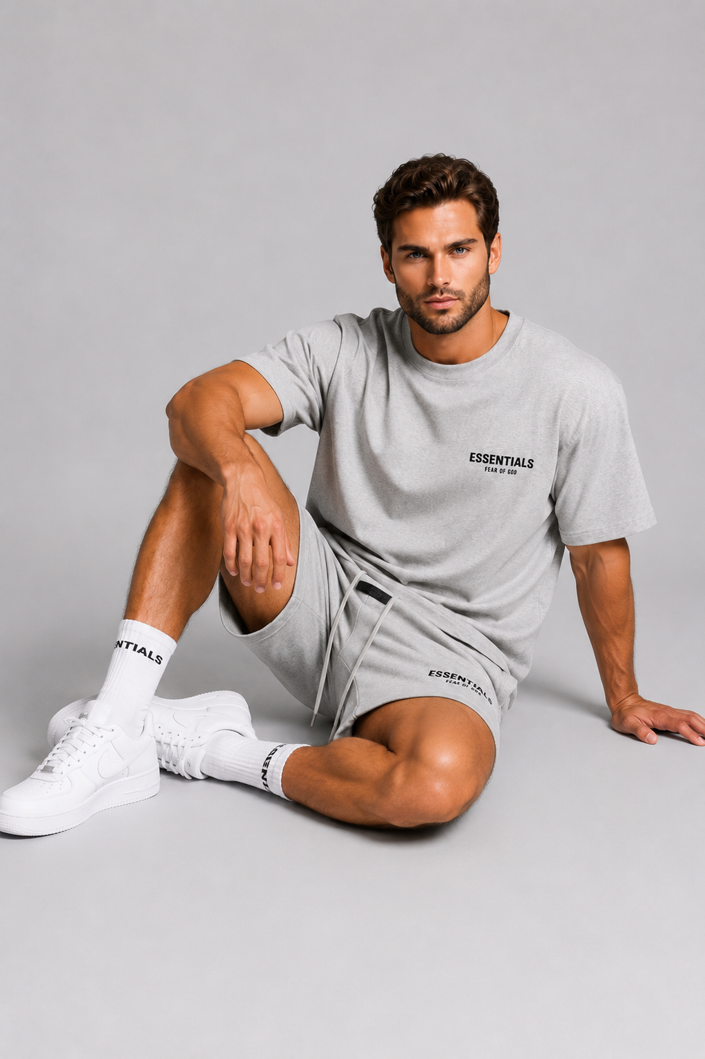 Aiden | ESSENTIALS Fear Of God T-Shirt og Shorts Sæt til Herre
