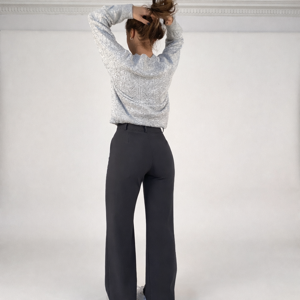 Camille | Højtaljede Bukser med Lige Ben i Elegant Design