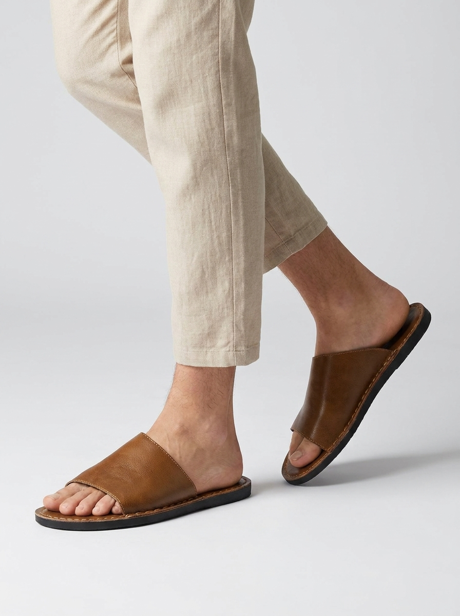 Paros | Minimalistisk Slide Sandal i Ægte Læder