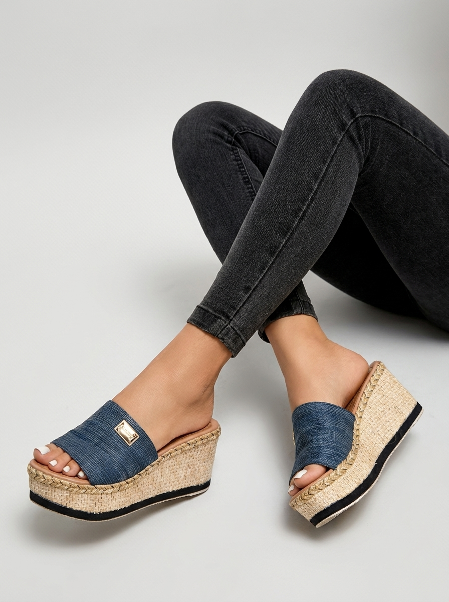 Solena | Plateau Slippers Med Flettet Sål
