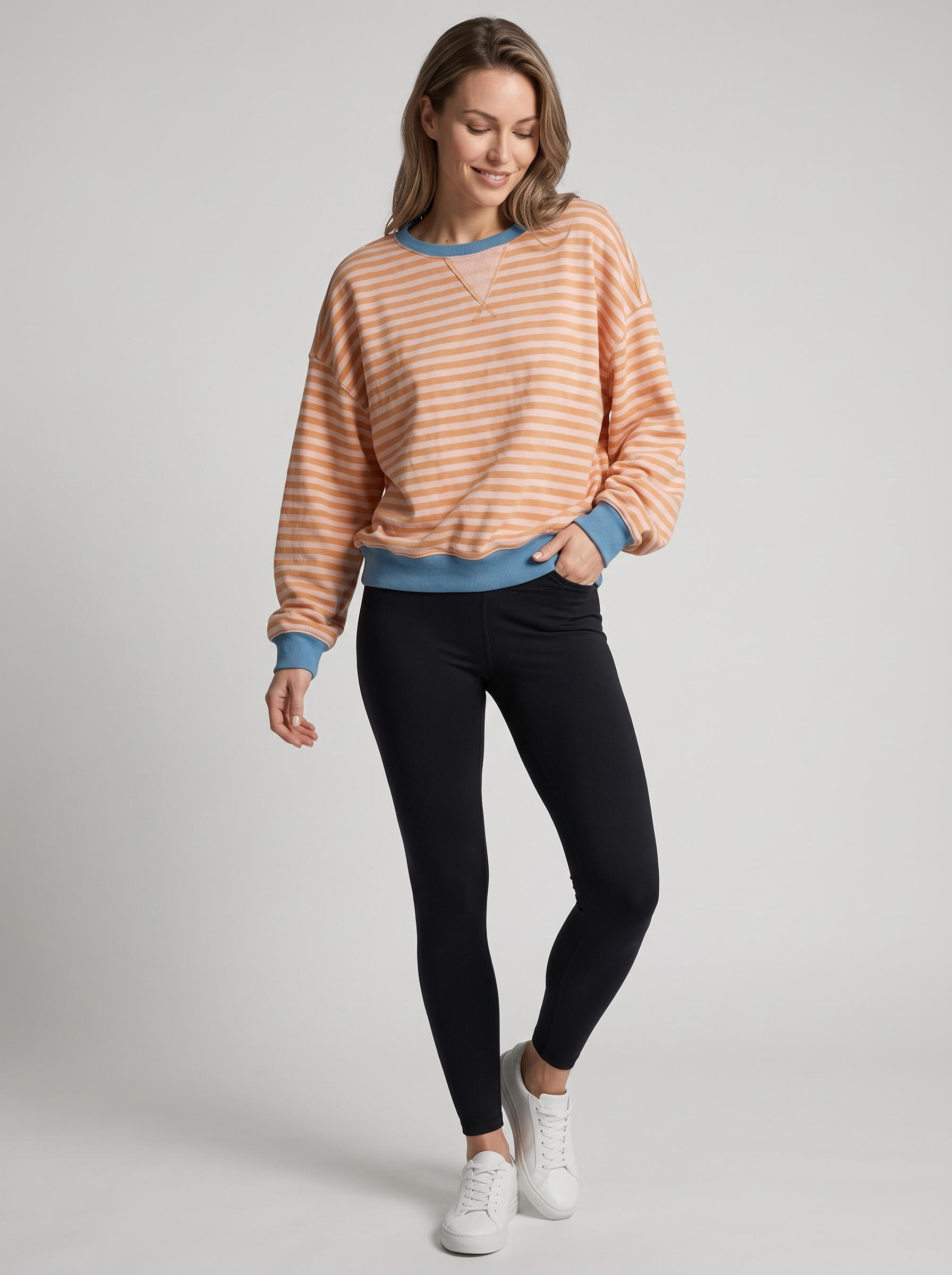 Elowen | Dame Stribet Sweatshirt