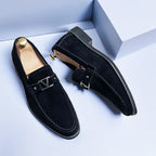 Antonio | Mocasines Hechos a Mano en Ante para Hombre con Hebillas de Metal Gunmetal