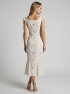 Isabella | Broderet Midi Kjole Med Cut-Out Til Dame