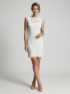 Petra | Elegant Blondekjole Med Feminin Silhuet