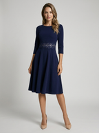 Vivienne | Vestido línea A con cintura de encaje elegante
