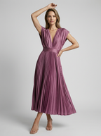 Elira | Abito midi plissettato con scollo a V elegante