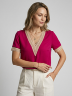 Leah | Elegant V-Hals Bluse Med Blondedetaljer