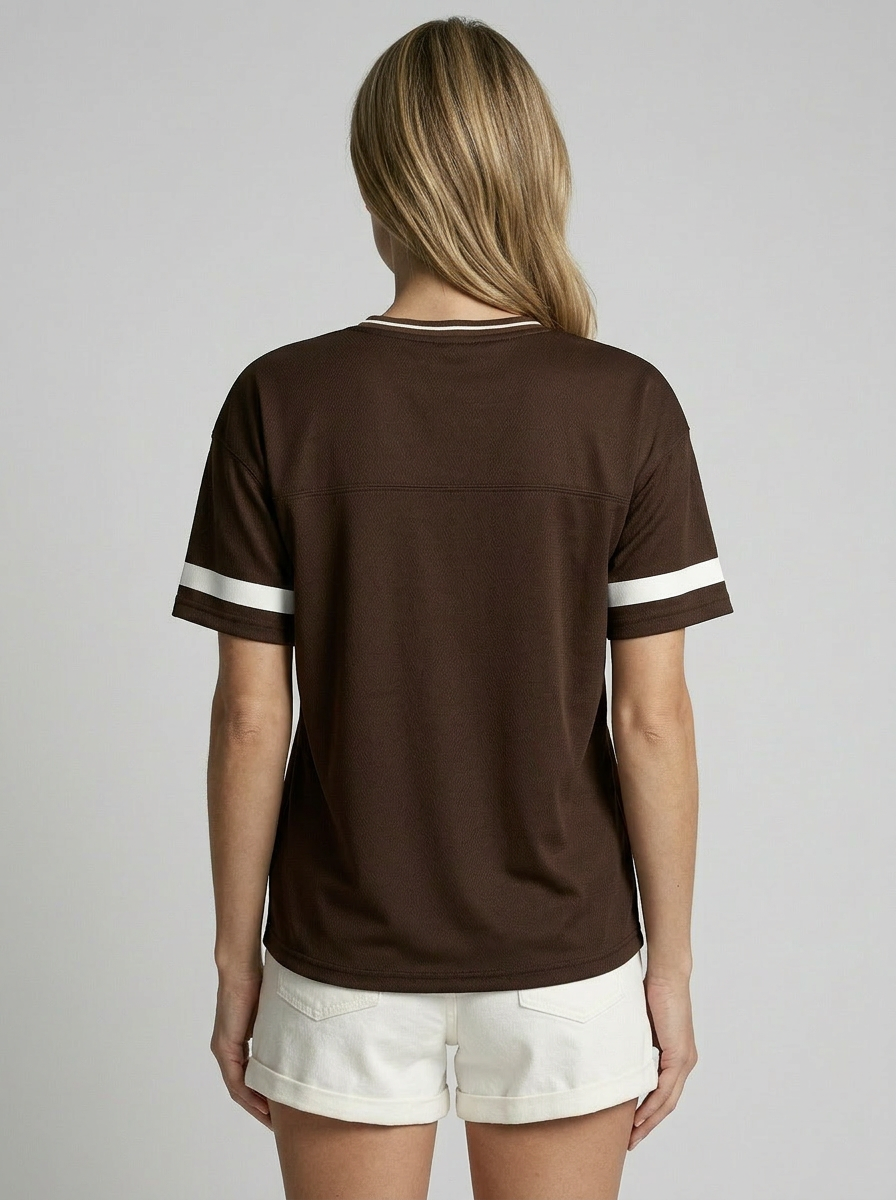 Nova | Varsity T-Shirt Med V-Hals Og Nummerprint