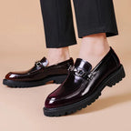 Montelaro | Mocassins en cuir avec boucle métallique et semelle épaisse