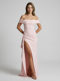 Serena | Vestido maxi elegante con hombros descubiertos y abertura