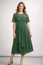 Seraphina | Midi Kjole med Blondeoverdel og Chiffon Nederdel