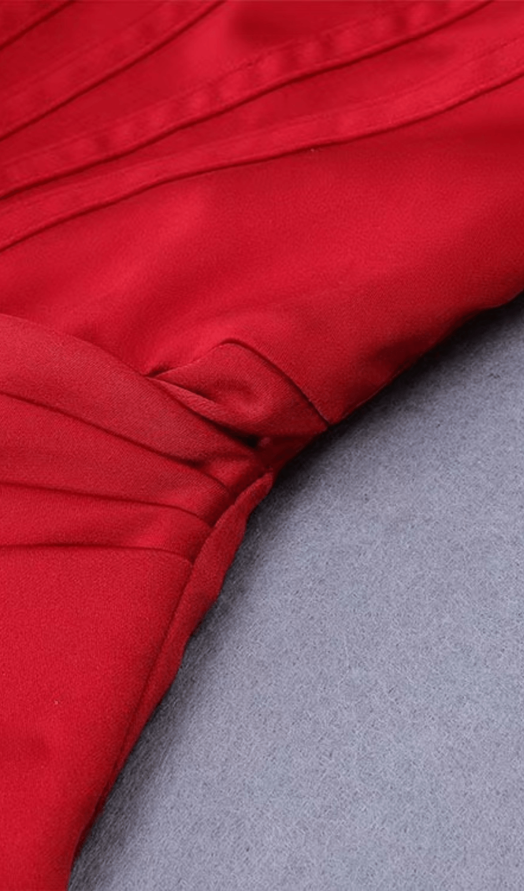 Rosalia | Rød Off-Shoulder Corset Midi Kjole Med Slids