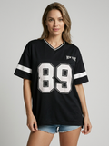 Nova | Varsity T-Shirt Med V-Hals Og Nummerprint