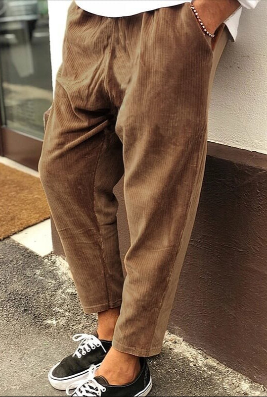 Gio | Pantaloni ampi in velluto
