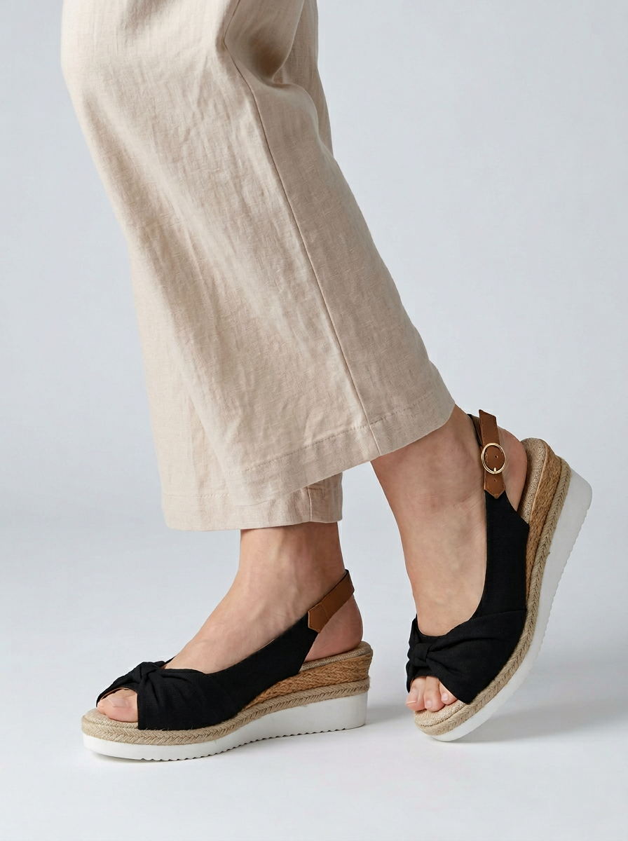 Amara | Sandaler med Plateau og Justerbar Rem