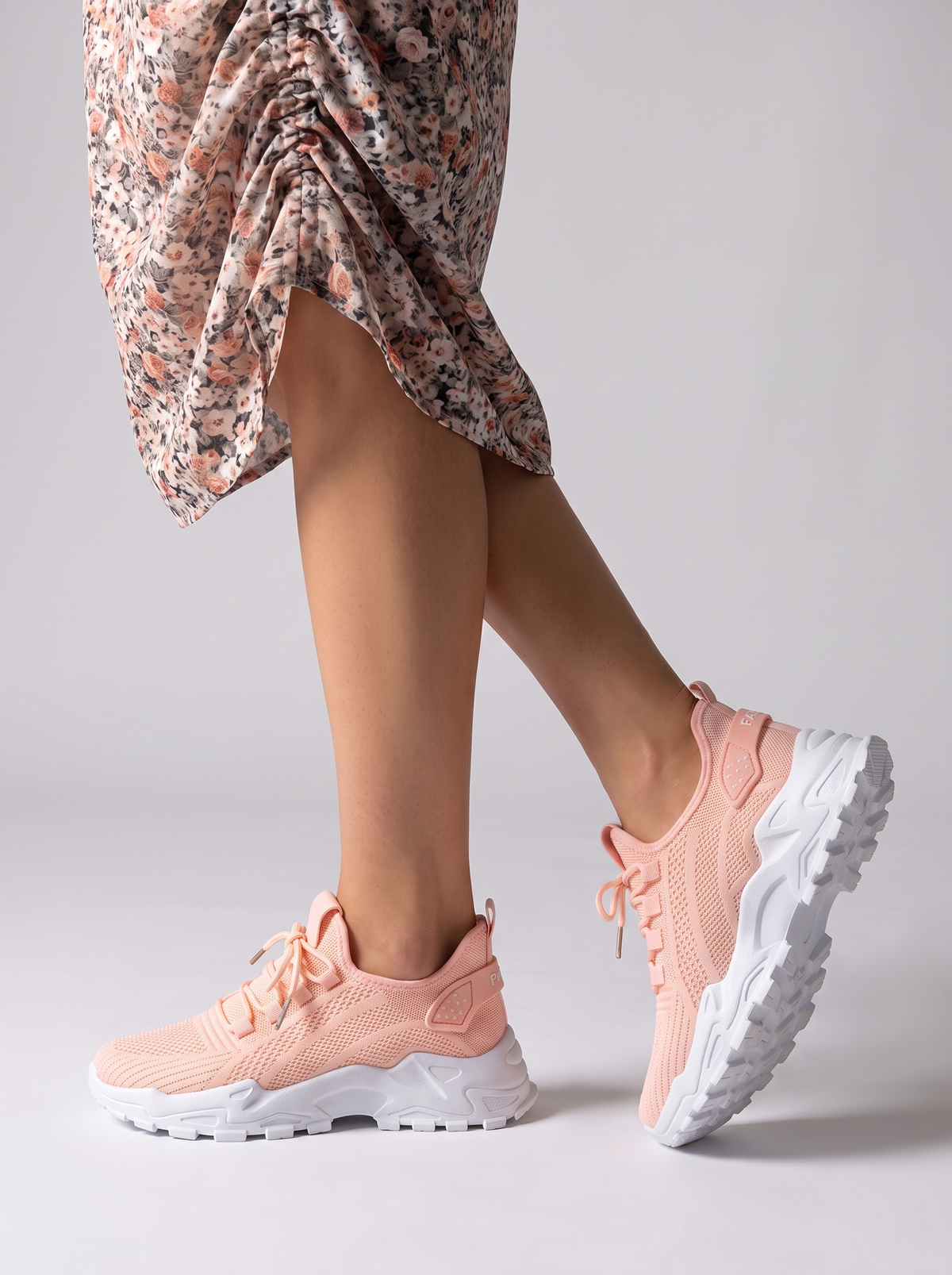 Elara | Women's Cushion Sneakers
