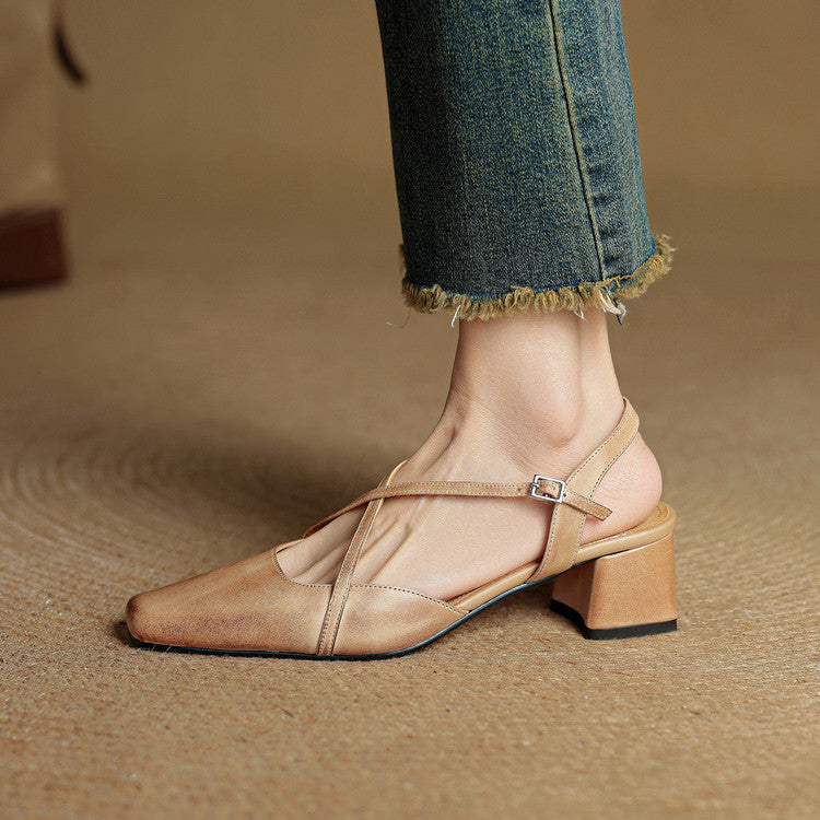 Lucena | Elegante Læder Heels Med Krydsrem Og Blokhæl