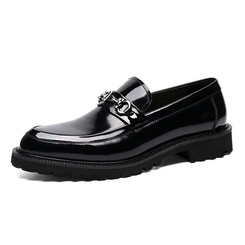 Montelaro | Mocassins en cuir avec boucle métallique et semelle épaisse
