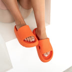 Delphine | Sandalias de baño suaves