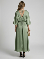 Celestia | Vestido maxi elegante con abertura y cinturón