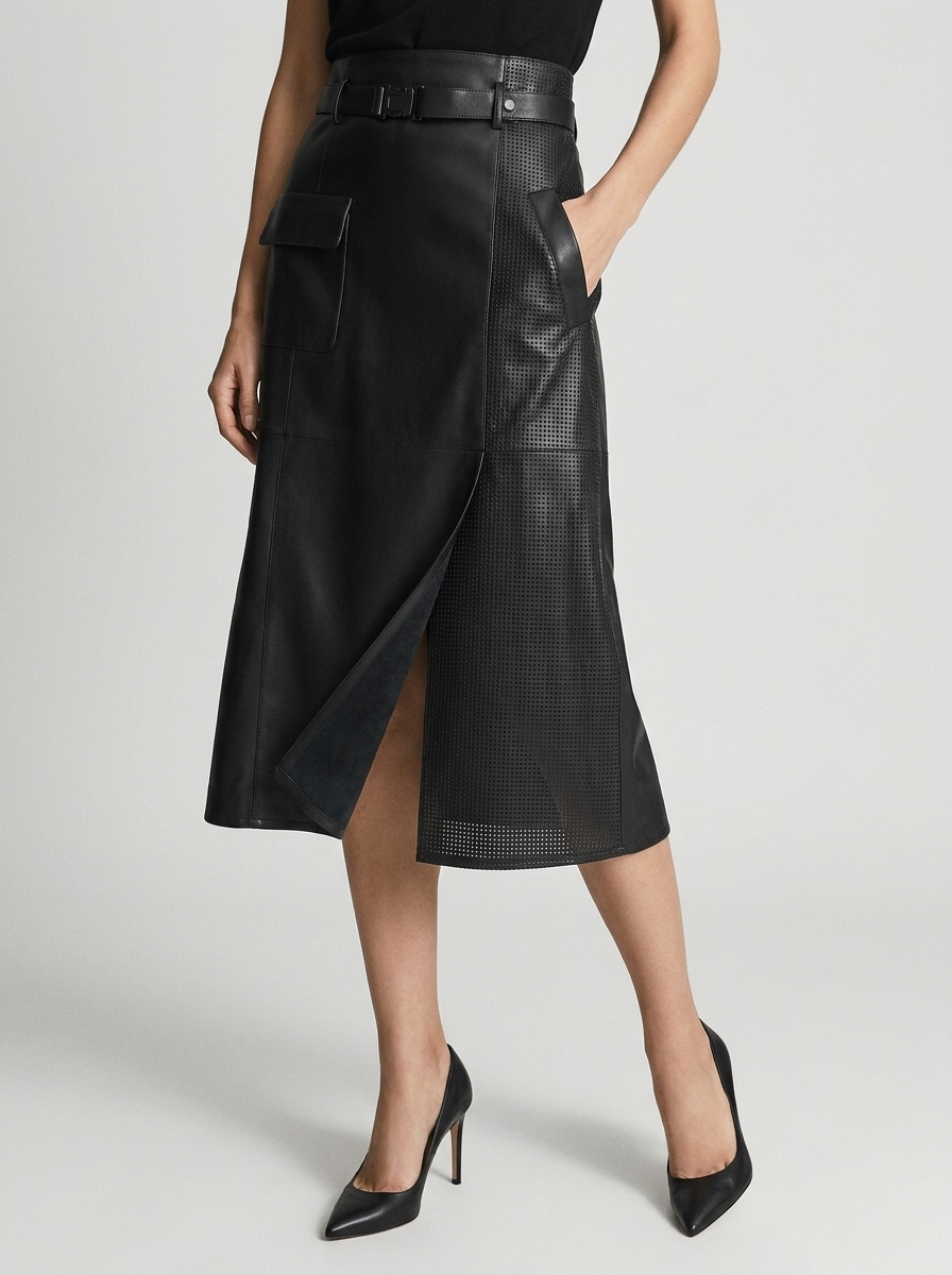 Vella | Asymmetric Skirt in Sheepskin