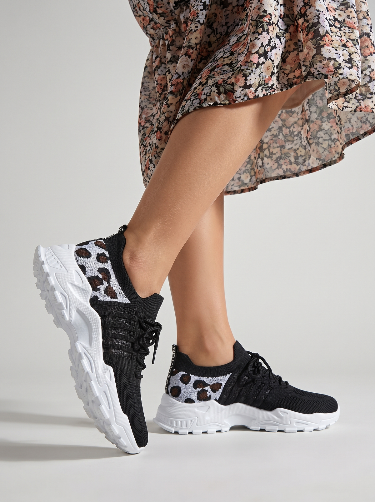 Elara | Women's Cushion Sneakers