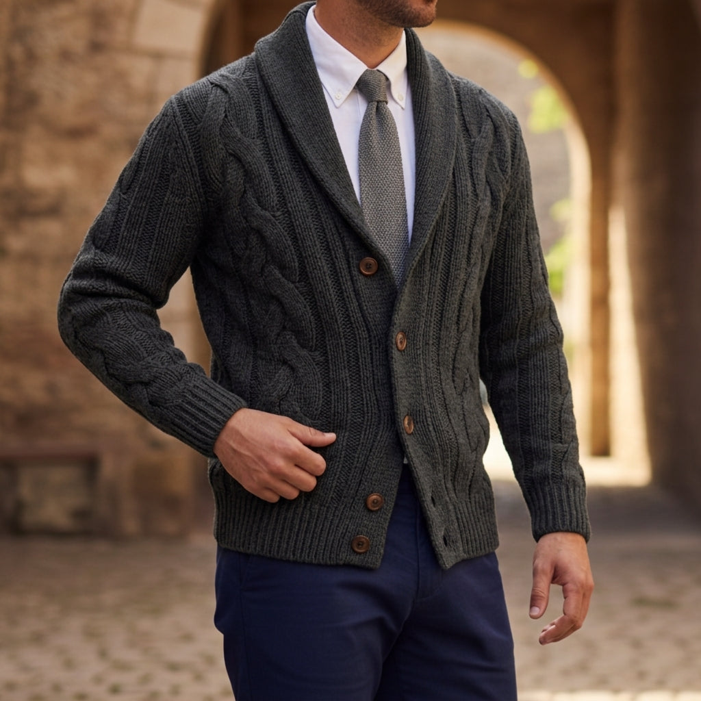 Tristan | Herre kabelstrikket cardigan med sjalskrave