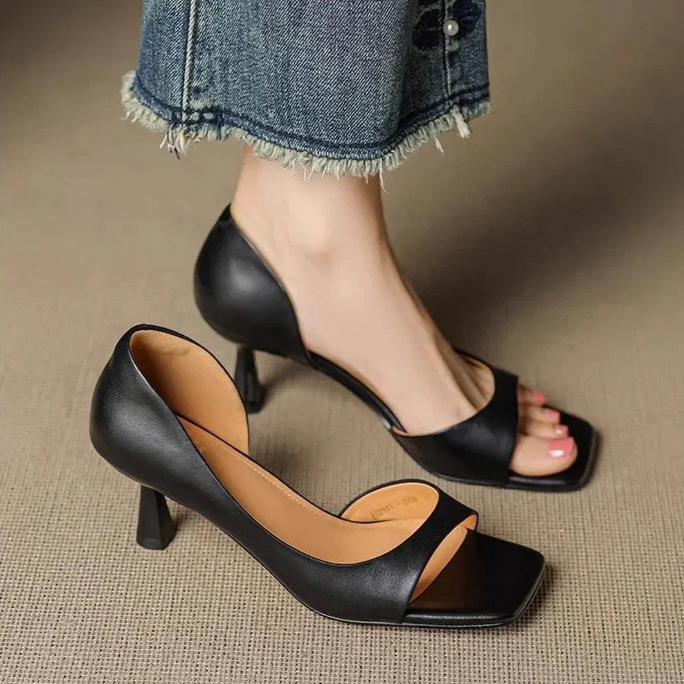 Lunaria | Elegante Sandal Hæle Med Åben Tå Og Firkantet Design