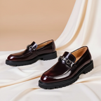 Montelaro | Mocassins en cuir avec boucle métallique et semelle épaisse