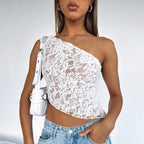Elvira | One-Shoulder Blonde Top