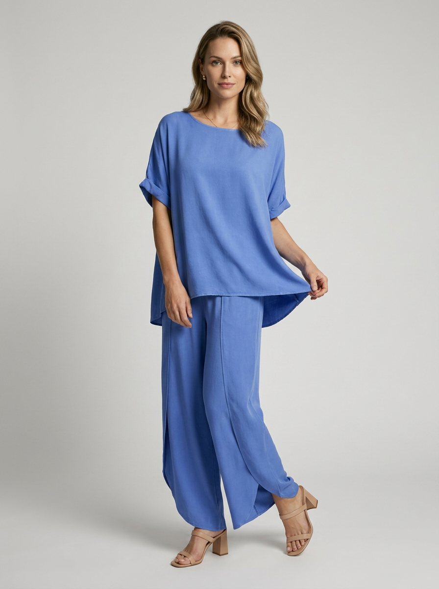 Luca | Comfortable Two-Piece Women's Set with Blouse and Pants