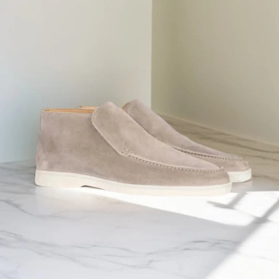 Alvaro | Mocassini classici in suede con design minimalista