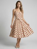 Rosalie | Vintage Prikket Midi Kjole Med Feminint Snit