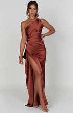Alessia | One-Shoulder Satin Kjole