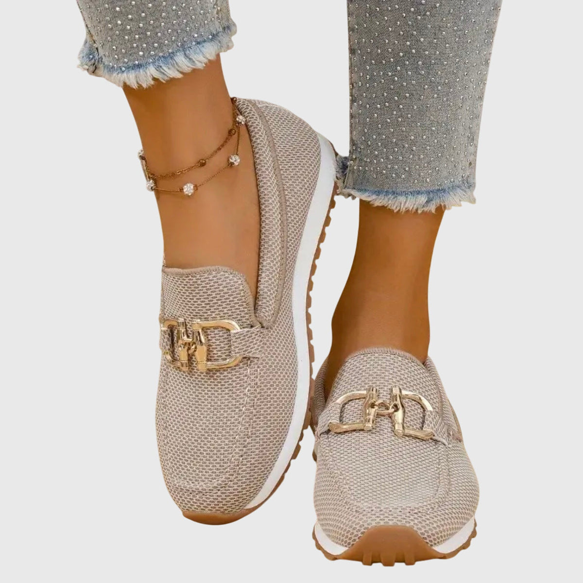 Dame loafersneakers med tekstureret overdel, rund tå og guldfarvet spænde