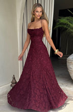 Aurelia | Robe maxi élégante avec bretelles spaghetti et texture