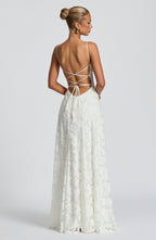 Aurelia | Robe maxi élégante avec bretelles spaghetti et texture