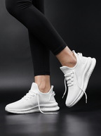 Aerion | Zapatillas con malla transpirable y diseño ligero