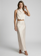Selina | Satynowa sukienka maxi z wiązaniem na szyi i elegancką sylwetką