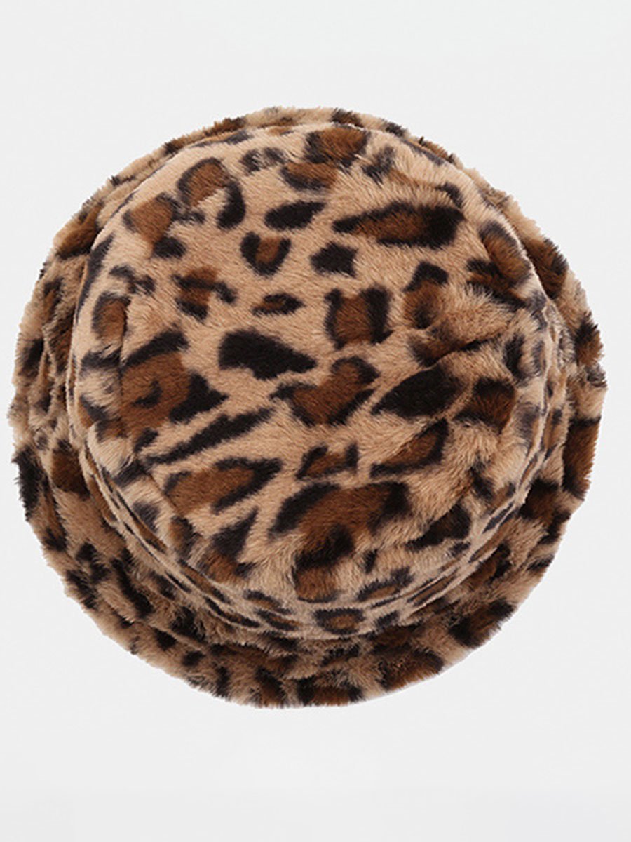 Bøllehat med blødt pelslook og leopardmønster