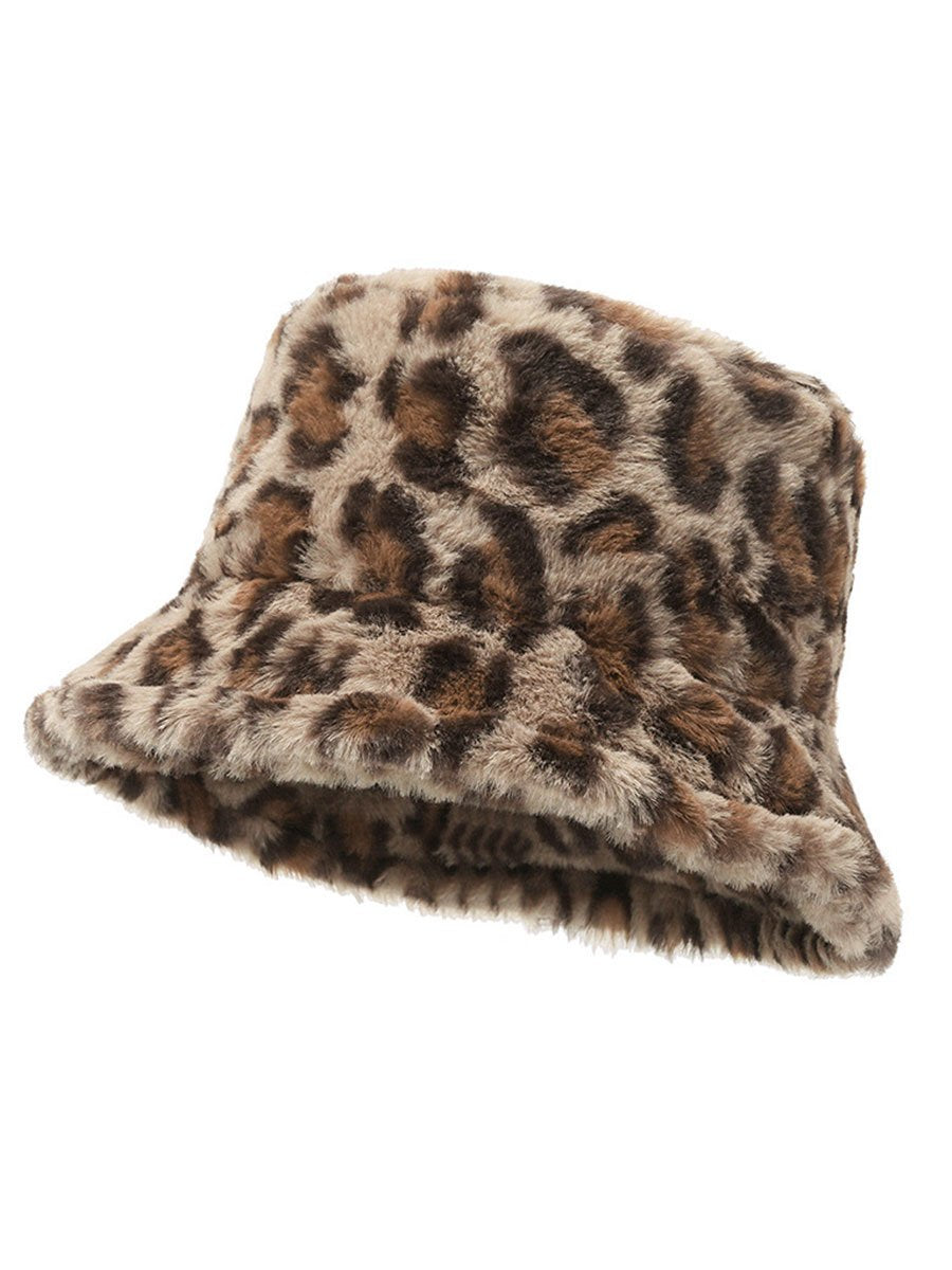 Bøllehat med blødt pelslook og leopardmønster