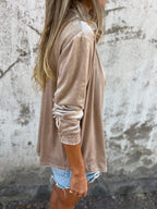 Vérane™ | Damer Oversized Fløjlsskjorte Med Glans Og Knaplukning | Blød Statement Top I Trendfarver