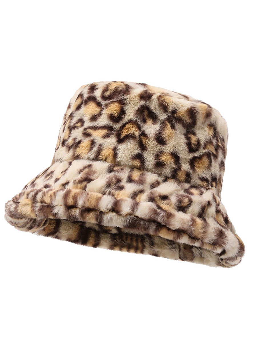 Bøllehat med blødt pelslook og leopardmønster