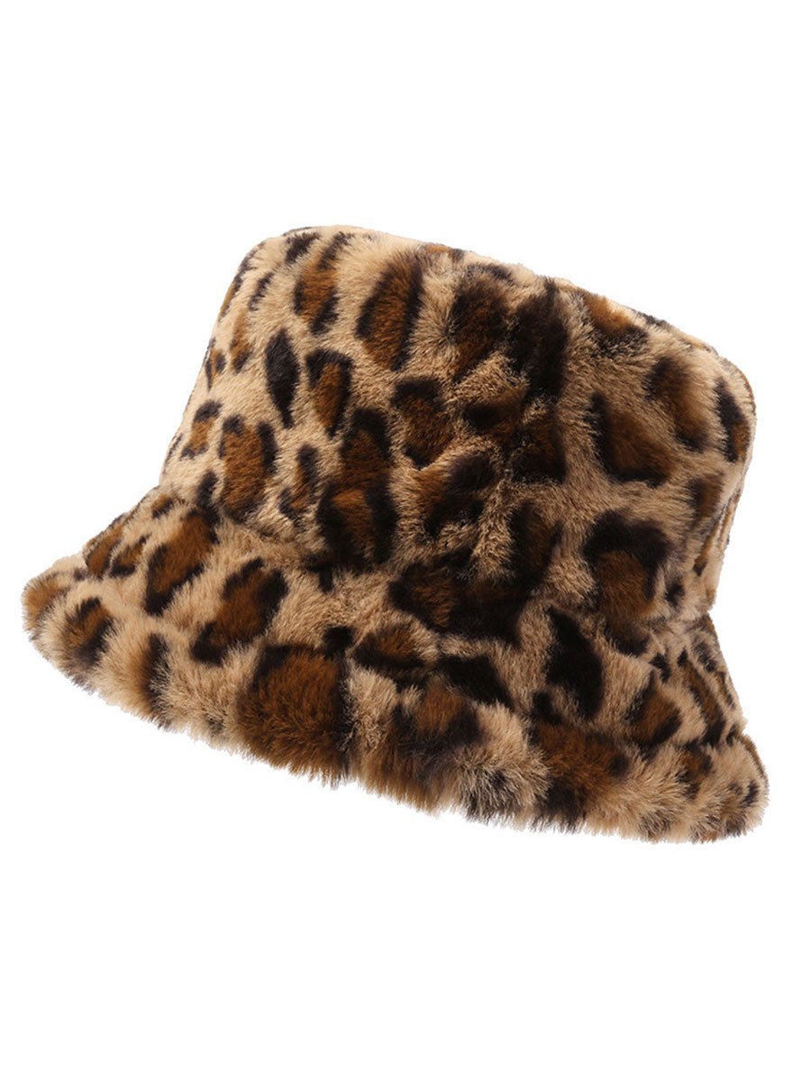 Bøllehat med blødt pelslook og leopardmønster