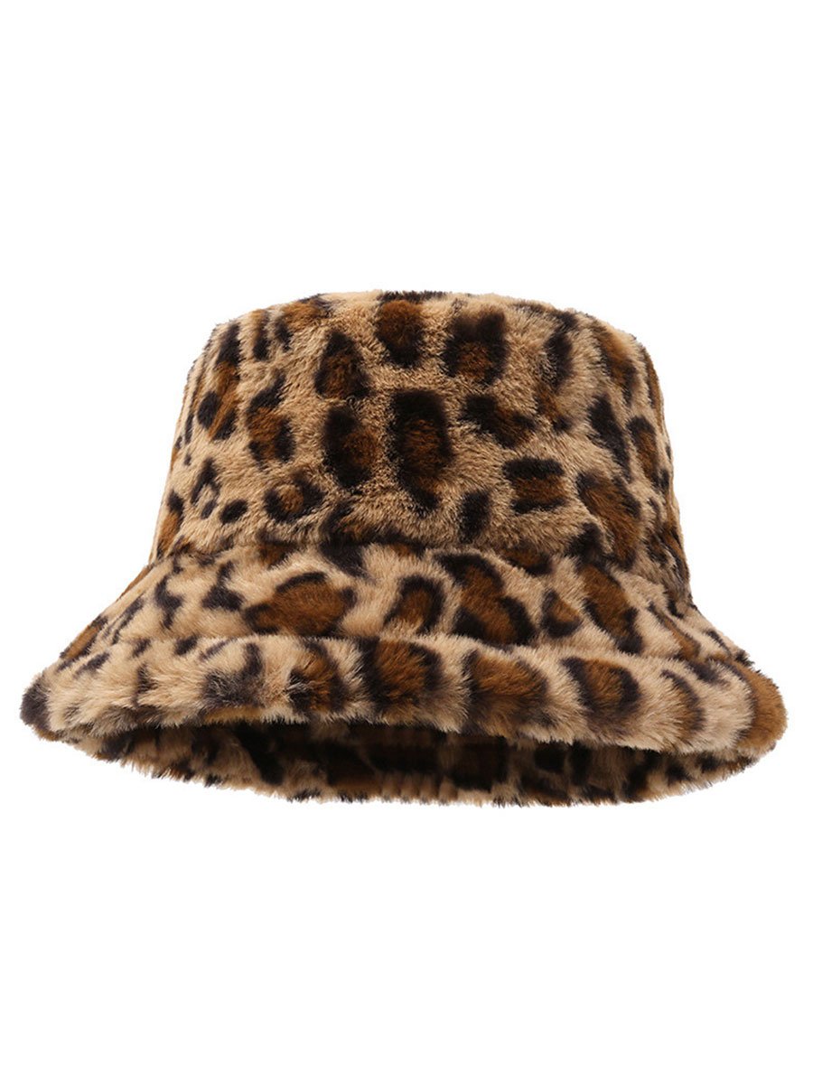Bøllehat med blødt pelslook og leopardmønster