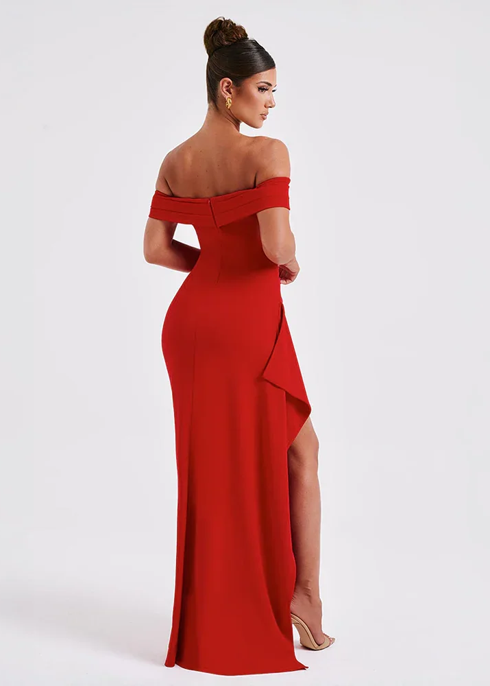 Serena | Vestido maxi elegante con hombros descubiertos y abertura