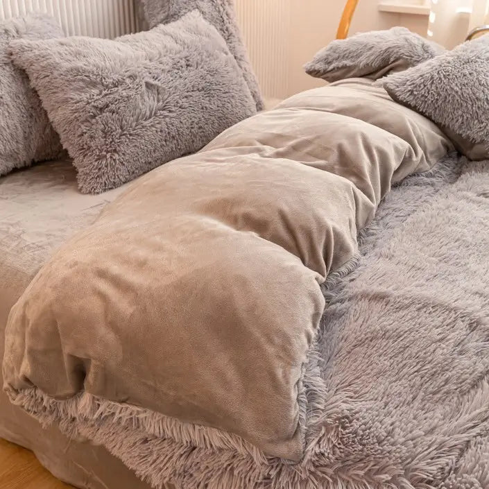 Elira | Fluffy Fleece Sengetøjssæt